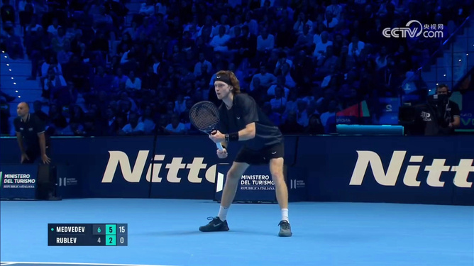 场比赛中发 场比赛中发